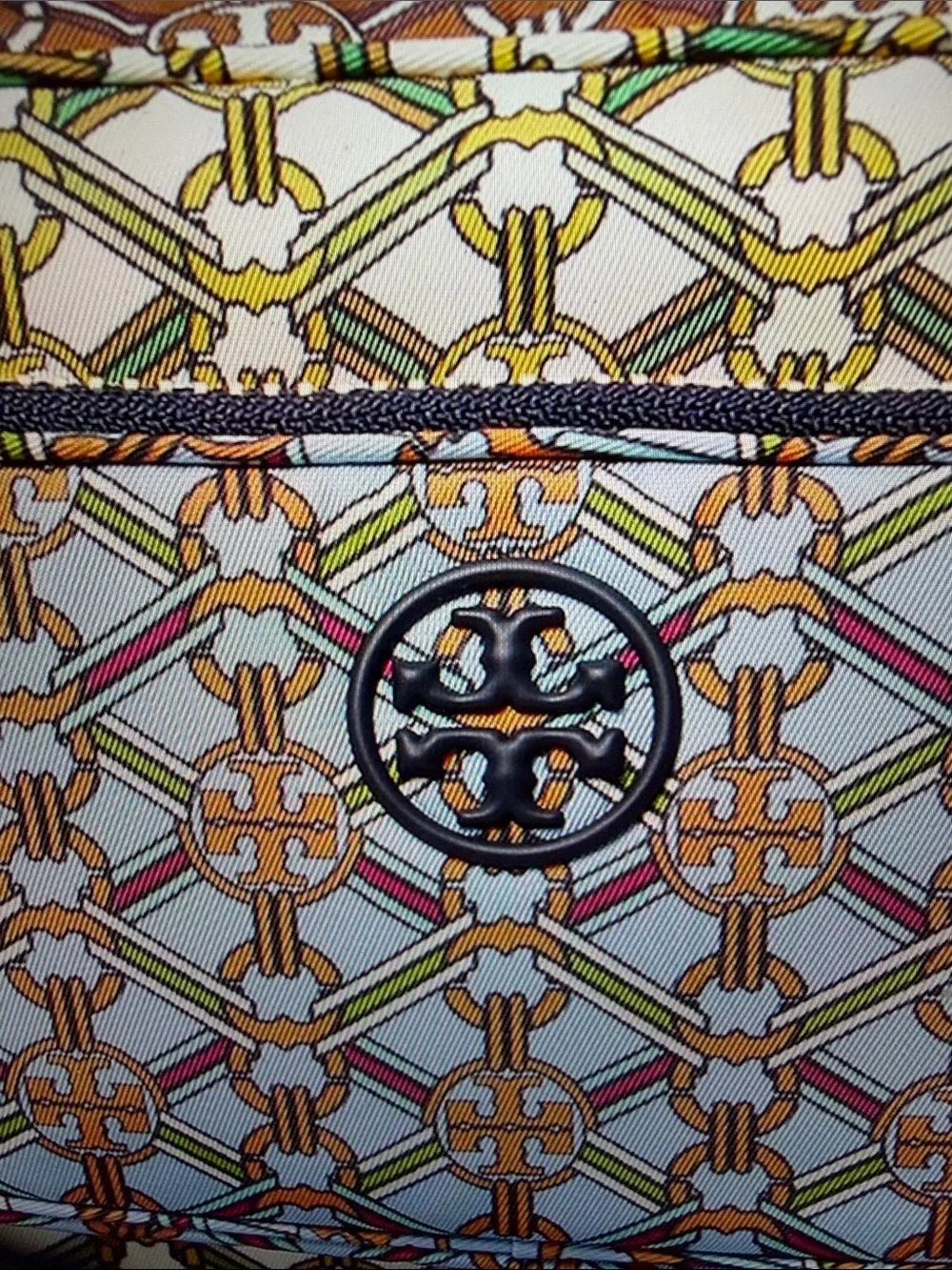 Tory Burch excellent pre